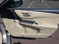 2017 Toyota Camry XLE FWD