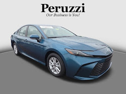 2025 Toyota Camry LE FWD