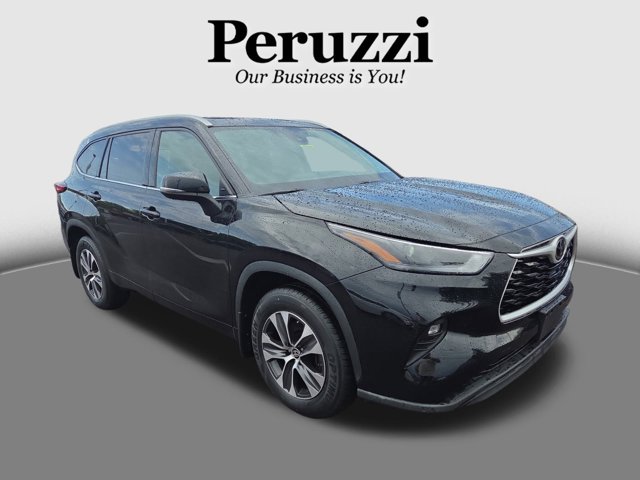 2022 Toyota Highlander XLE AWD