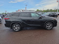2022 Toyota Highlander XLE AWD
