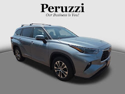 2023 Toyota Highlander XLE AWD