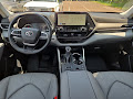 2023 Toyota Highlander XLE AWD