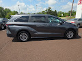 2025 Toyota Sienna LE AWD