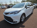 2025 Toyota Sienna XLE AWD