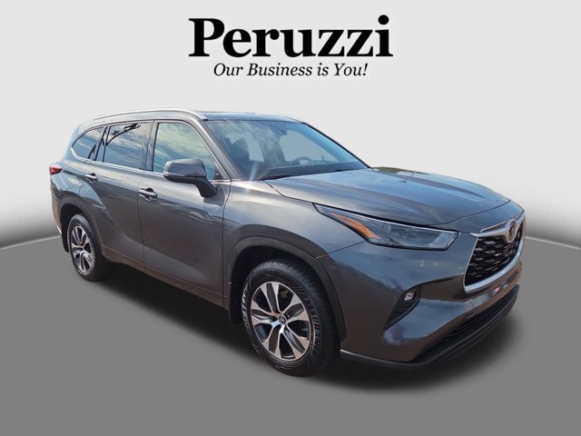 2022 Toyota Highlander XLE AWD