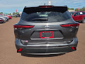 2022 Toyota Highlander XLE AWD