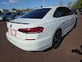 2022 Volkswagen Passat 2.0T R-Line FWD