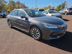 2017 Honda Accord Hybrid Touring FWD