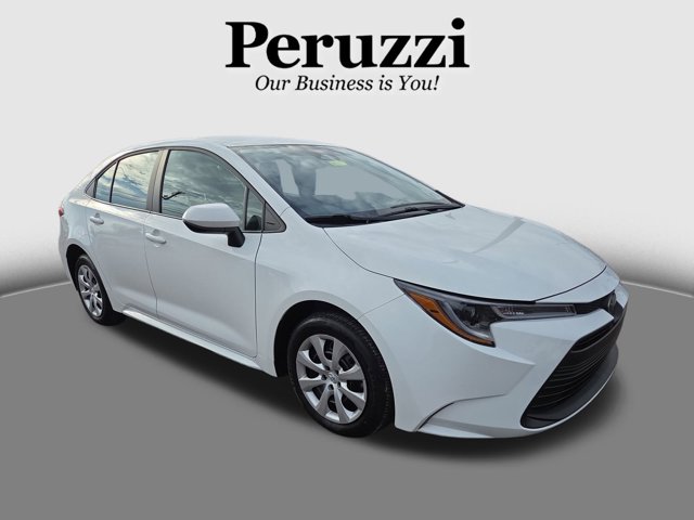 2025 Toyota Corolla LE FWD