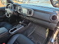 2022 Toyota Tacoma 4WD SR5 4WD