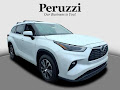 2022 Toyota Highlander XLE AWD