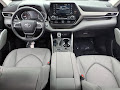 2022 Toyota Highlander XLE AWD