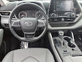 2022 Toyota Highlander XLE AWD