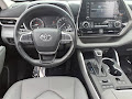 2022 Toyota Highlander XLE AWD