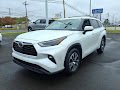 2022 Toyota Highlander XLE AWD