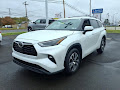 2022 Toyota Highlander XLE AWD