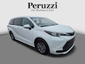 2024 Toyota Sienna LE FWD