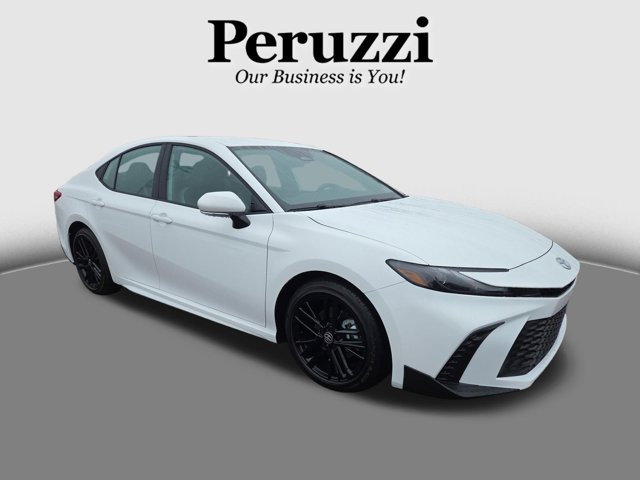 2026 Toyota Camry SE FWD