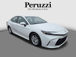 2025 Toyota Camry LE FWD