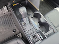 2025 Toyota Camry SE FWD