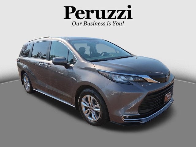 2023 Toyota Sienna XLE AWD