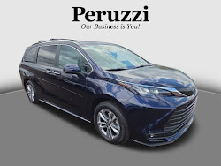 2025 Toyota Sienna XLE AWD
