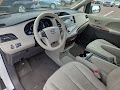 2013 Toyota Sienna XLE FWD