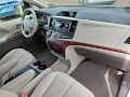 2013 Toyota Sienna XLE FWD