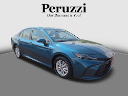 2026 Toyota Camry LE FWD