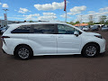 2025 Toyota Sienna LE AWD