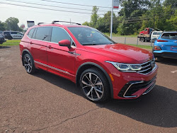 2024 Volkswagen Tiguan SEL R-Line AWD