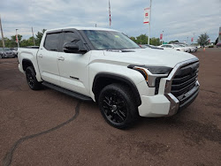 2024 Toyota Tundra 4WD Limited Hybrid 4WD