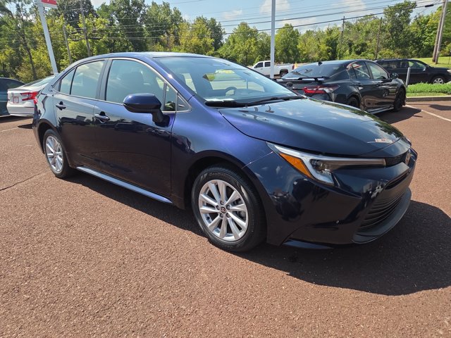 2026 Toyota Corolla Hybrid LE FWD