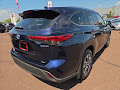 2021 Toyota Highlander Hybrid XLE AWD