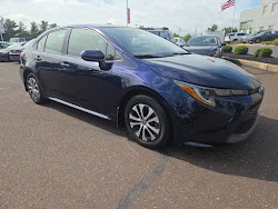 2022 Toyota Corolla Hybrid LE FWD