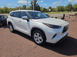 2023 Toyota Highlander Hybrid LE AWD