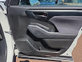2023 Toyota Highlander Hybrid LE AWD