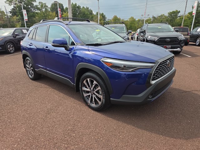 2024 Toyota Corolla Cross XLE AWD