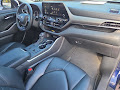 2023 Toyota Highlander XLE FWD