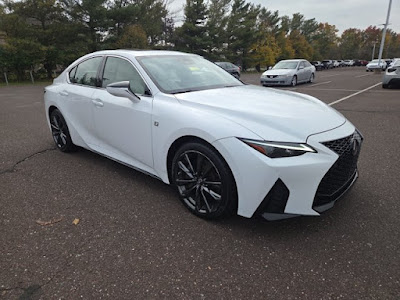 2021 Lexus IS